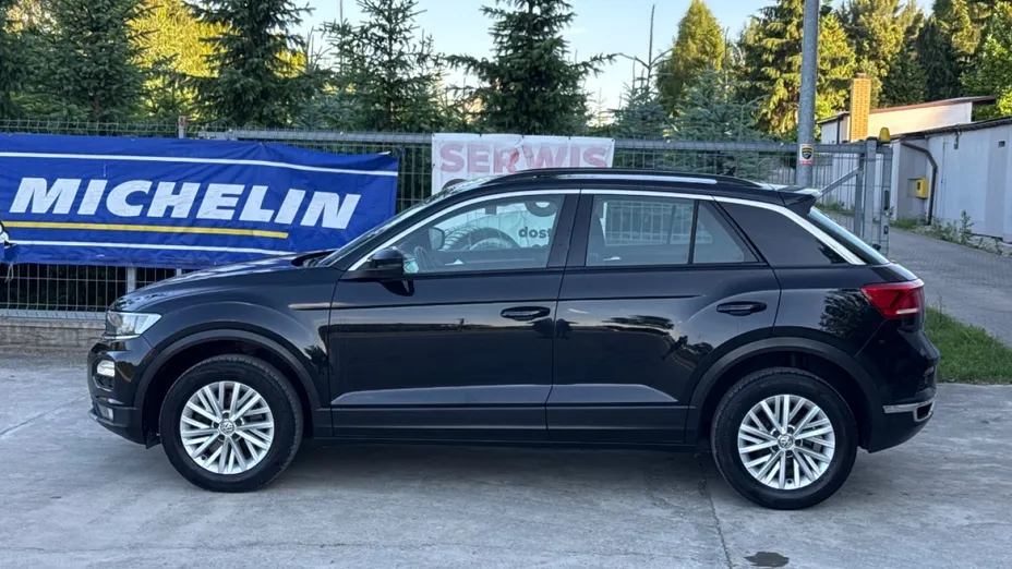 VOLKSWAGEN T-ROC -
