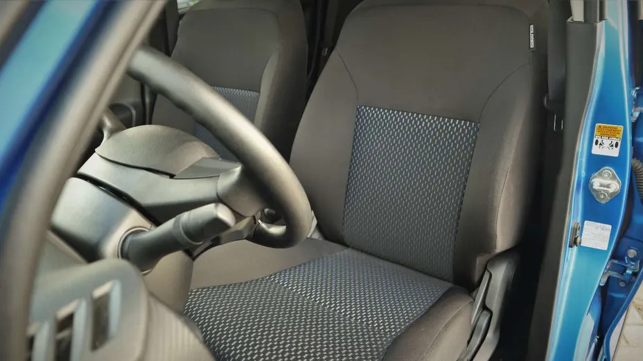 SUZUKI Ignis -