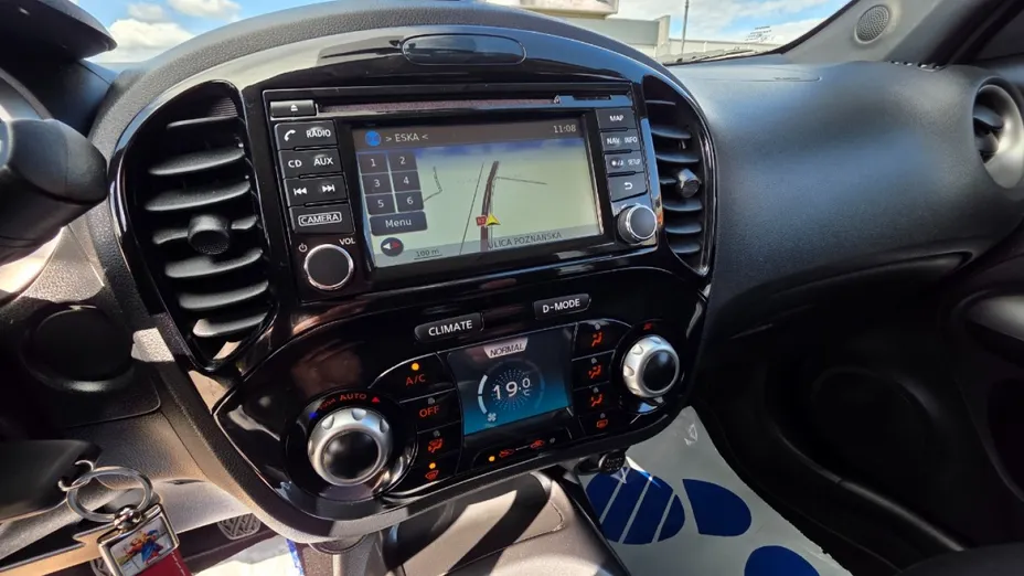 NISSAN Juke -