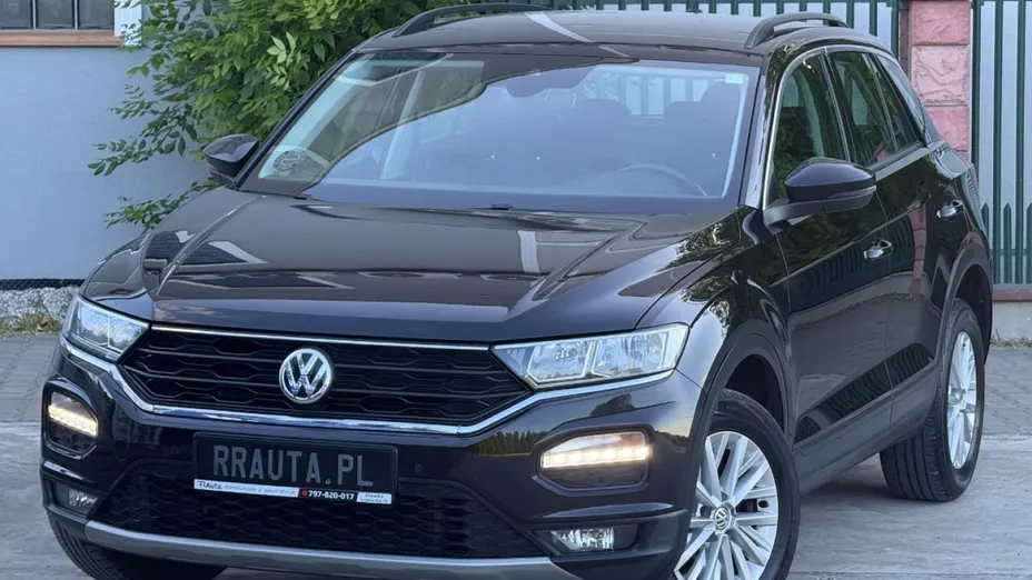 VOLKSWAGEN T-ROC -