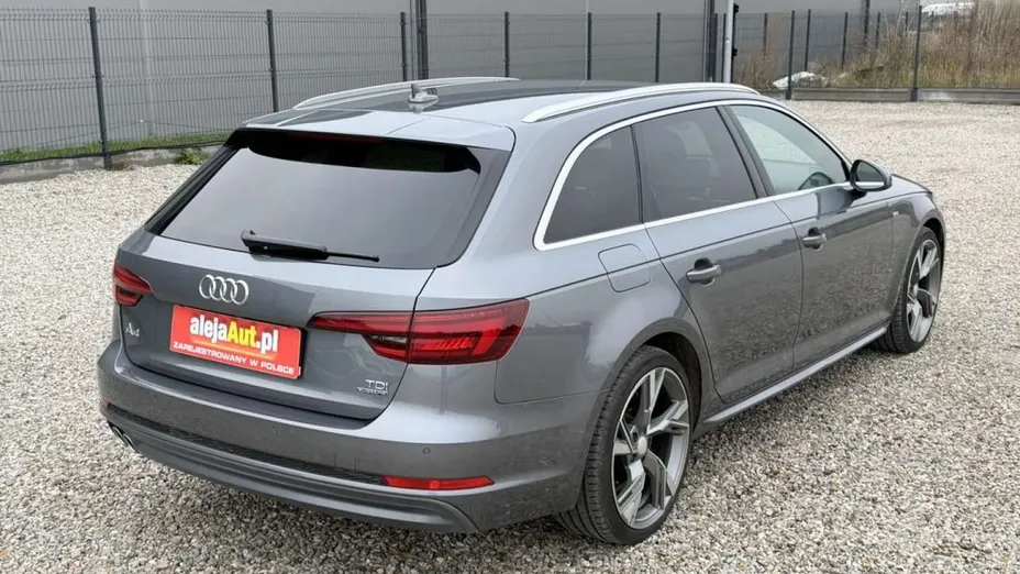 AUDI A4 Avant -