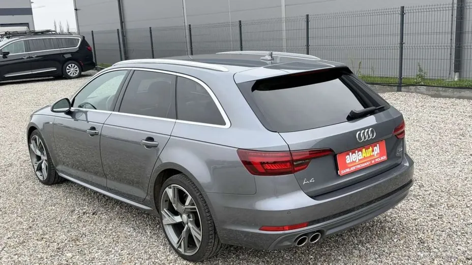 AUDI A4 Avant -