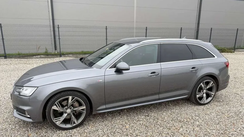 AUDI A4 Avant -