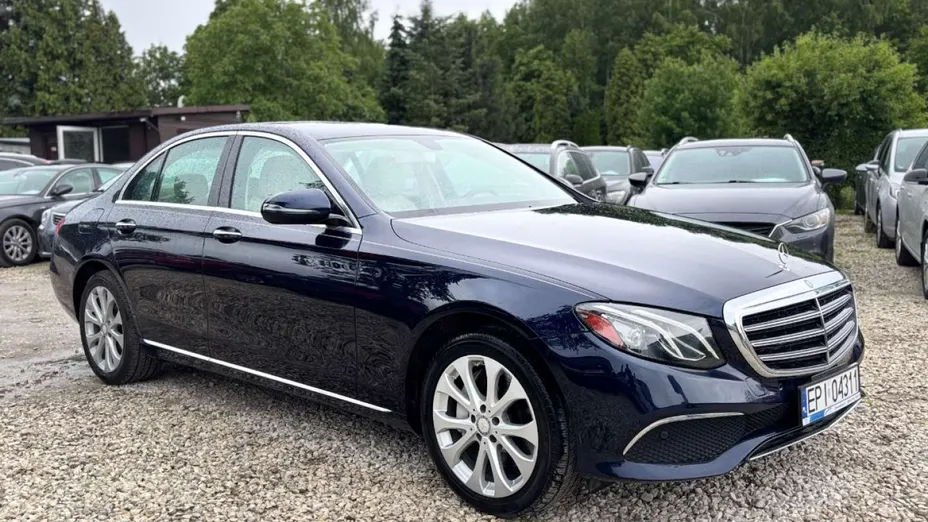 MERCEDES-BENZ E Klasa -