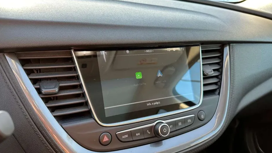 OPEL Grandland X -