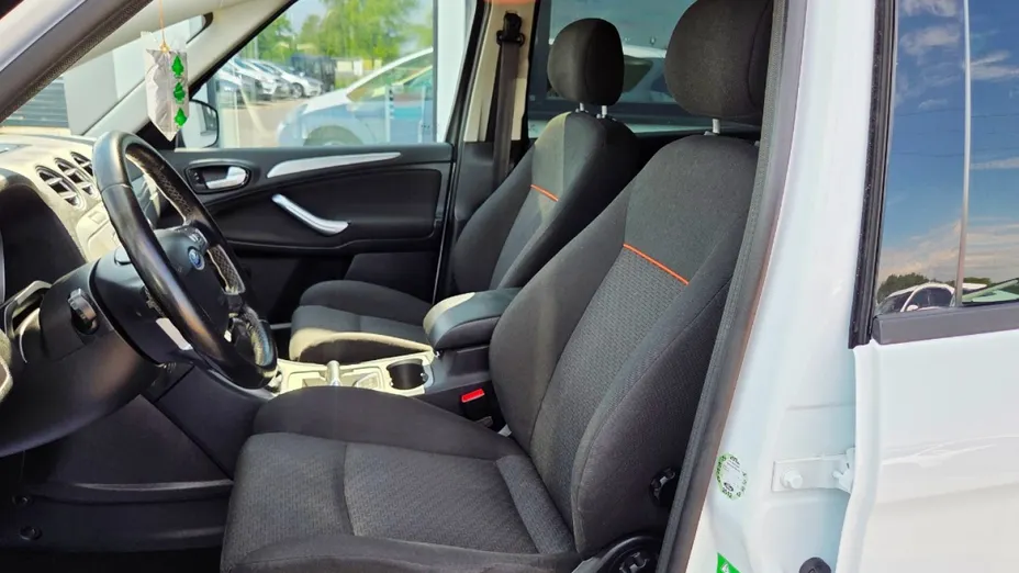 FORD S-MAX -