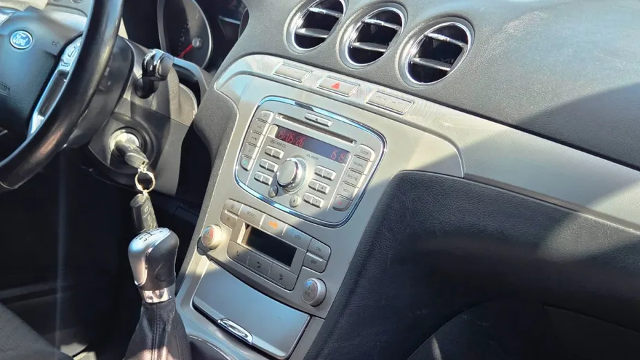 FORD S-MAX -