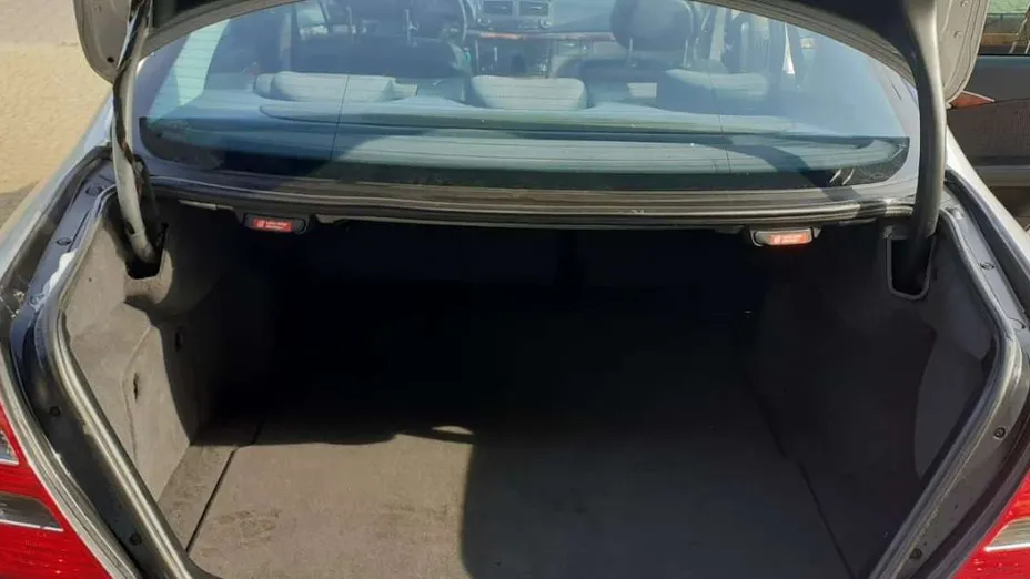 MERCEDES-BENZ E Klasa -