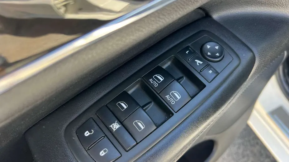 JEEP Grand Cherokee -