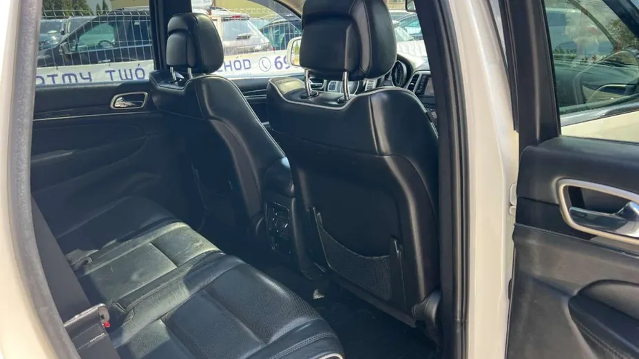 JEEP Grand Cherokee -