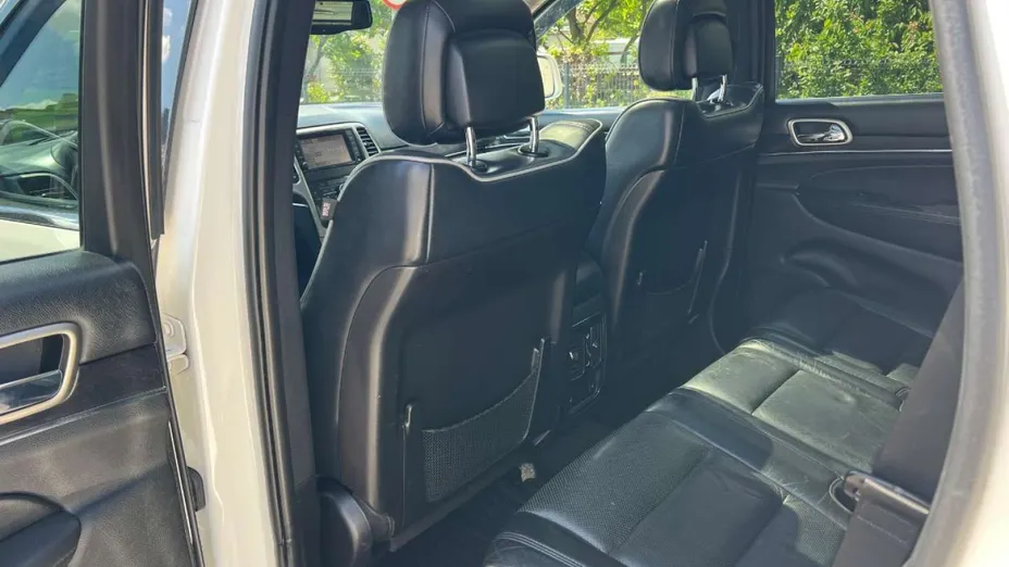 JEEP Grand Cherokee -