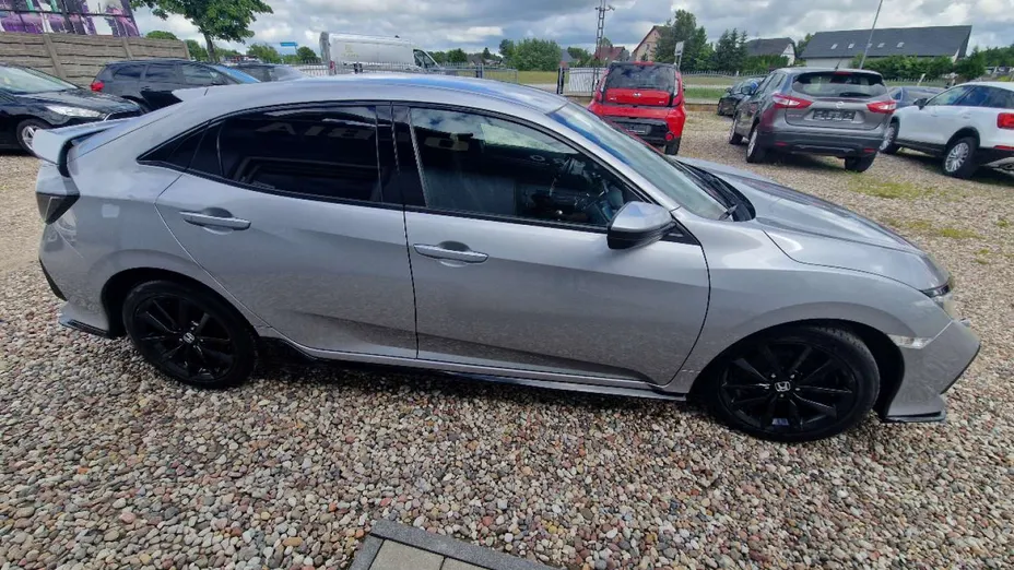 HONDA Civic -