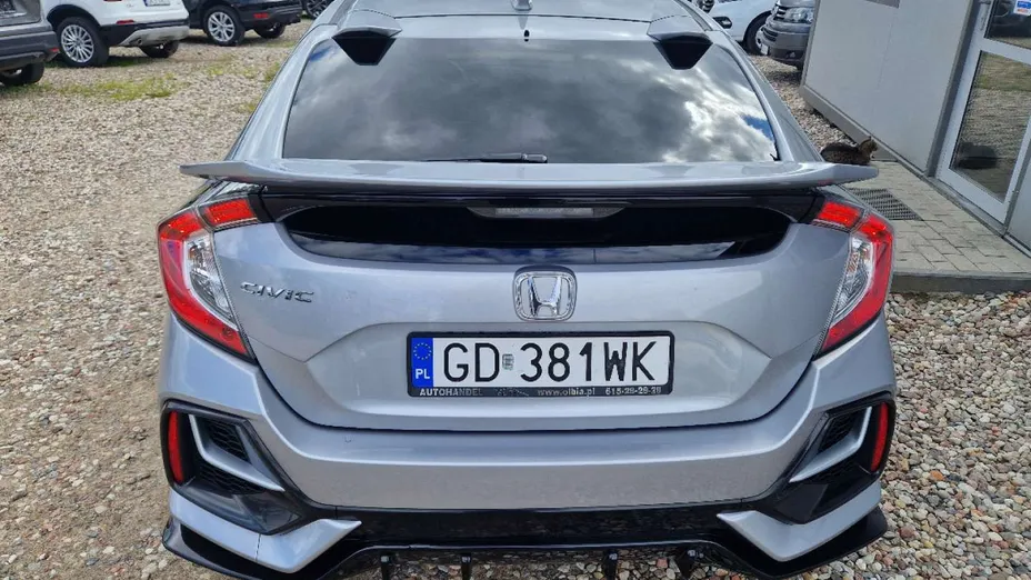 HONDA Civic -
