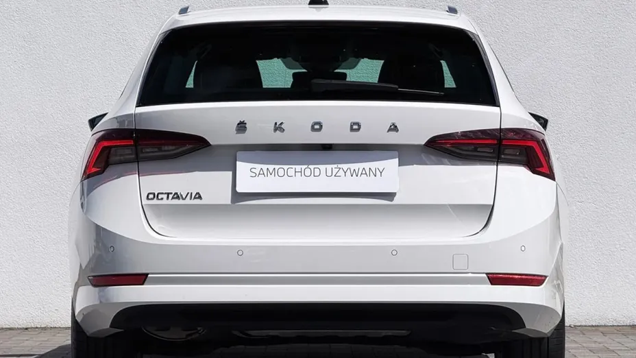 SKODA Octavia -