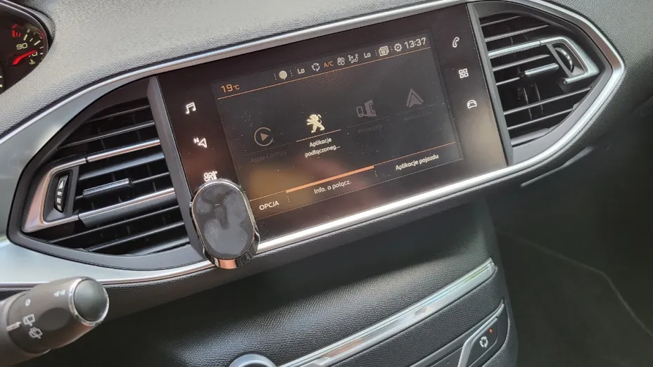 PEUGEOT 308 -