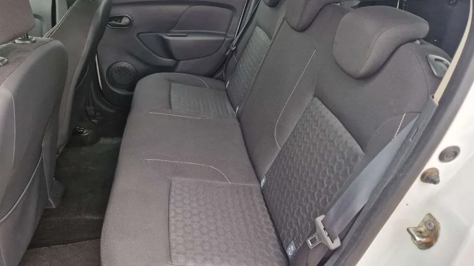 DACIA Logan -