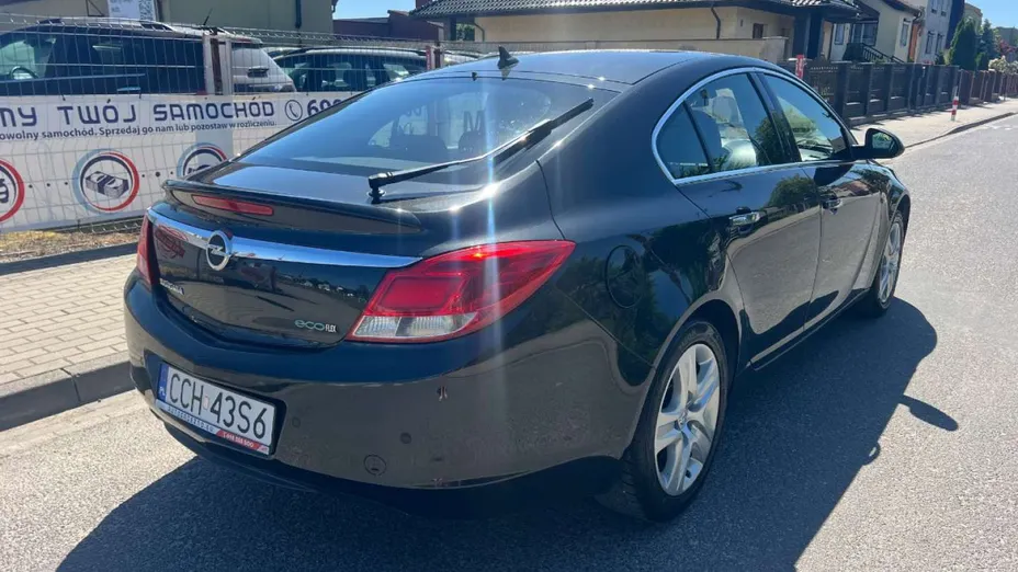 OPEL Insignia -