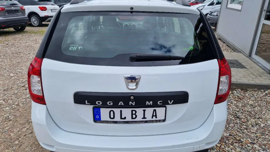 DACIA Logan -