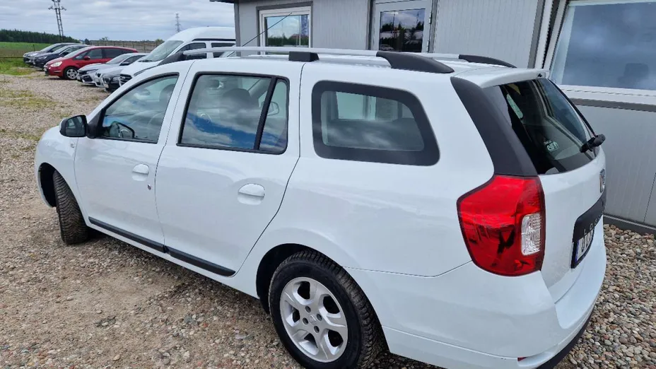 DACIA Logan -