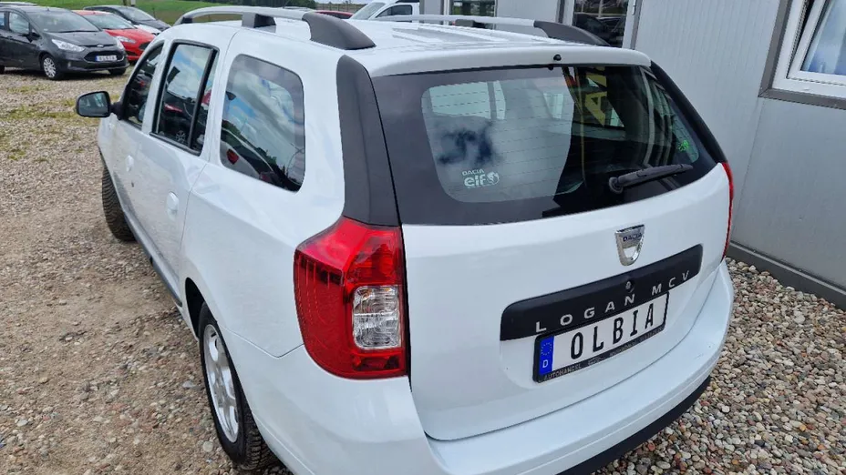 DACIA Logan -