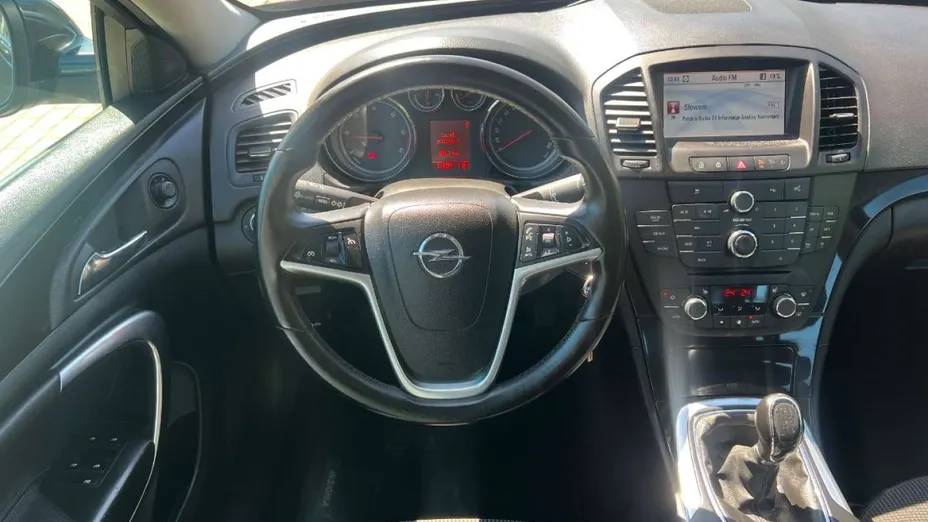 OPEL Insignia -
