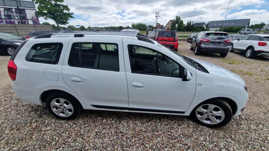 DACIA Logan -