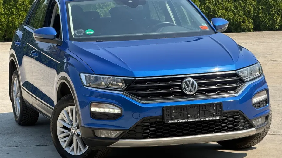 VOLKSWAGEN T-ROC -