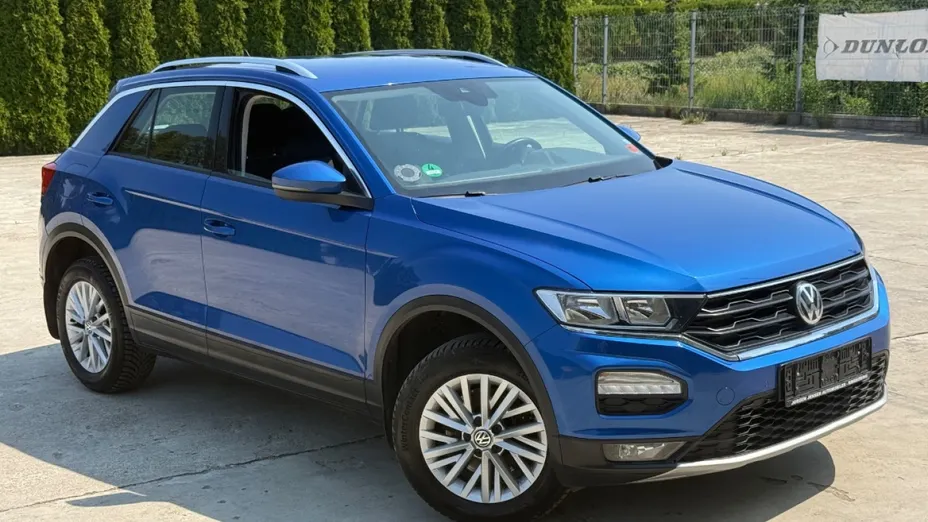 VOLKSWAGEN T-ROC -