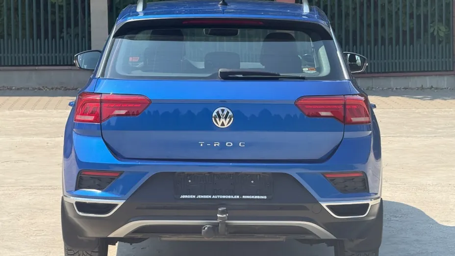 VOLKSWAGEN T-ROC -