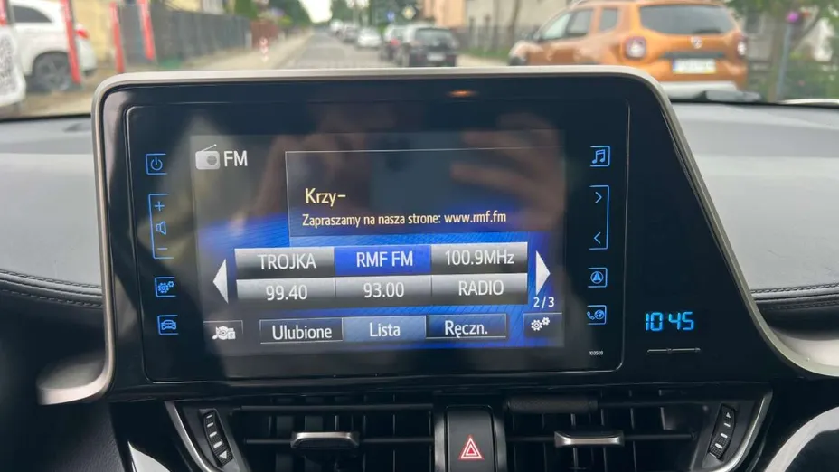 TOYOTA C-HR -