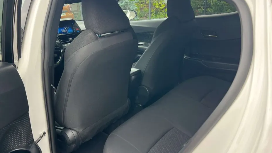 TOYOTA C-HR -