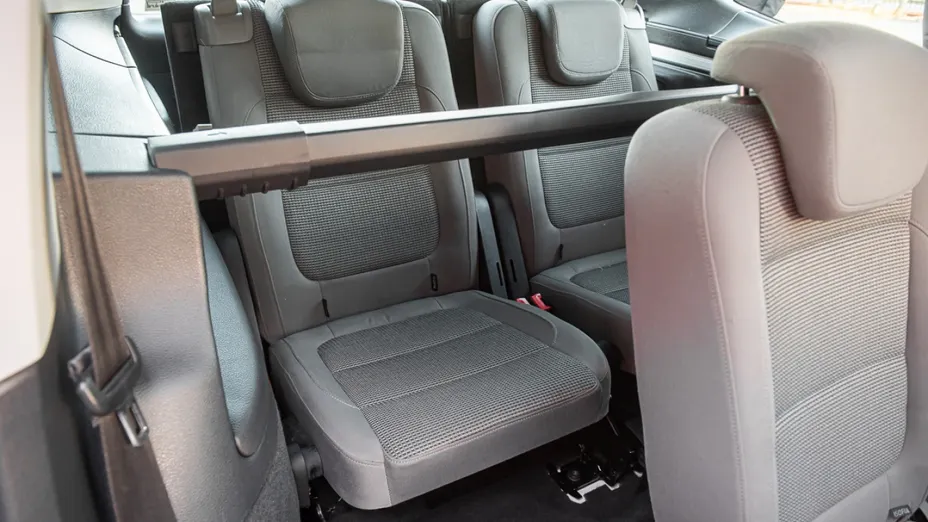 VOLKSWAGEN Sharan -