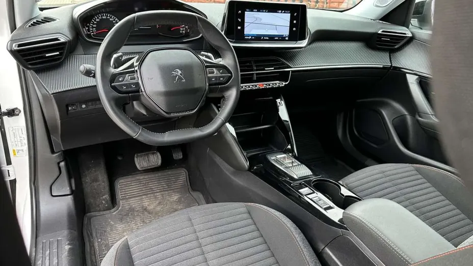 PEUGEOT 2008 -