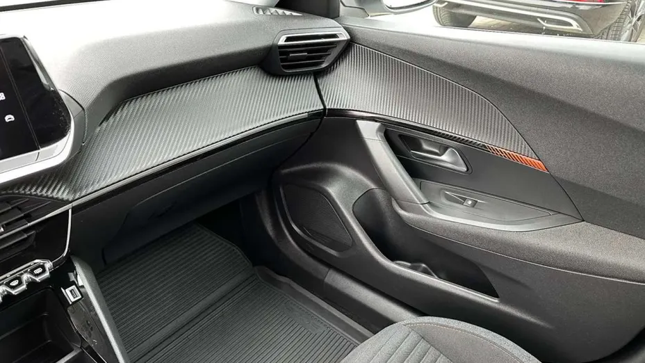 PEUGEOT 2008 -