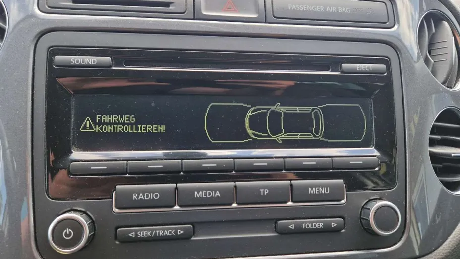 VOLKSWAGEN Tiguan -