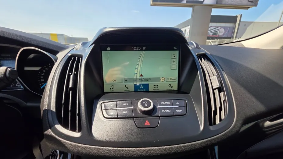 FORD Kuga -