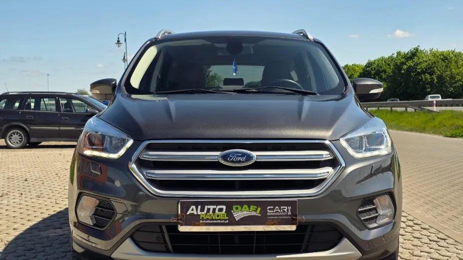 FORD Kuga -
