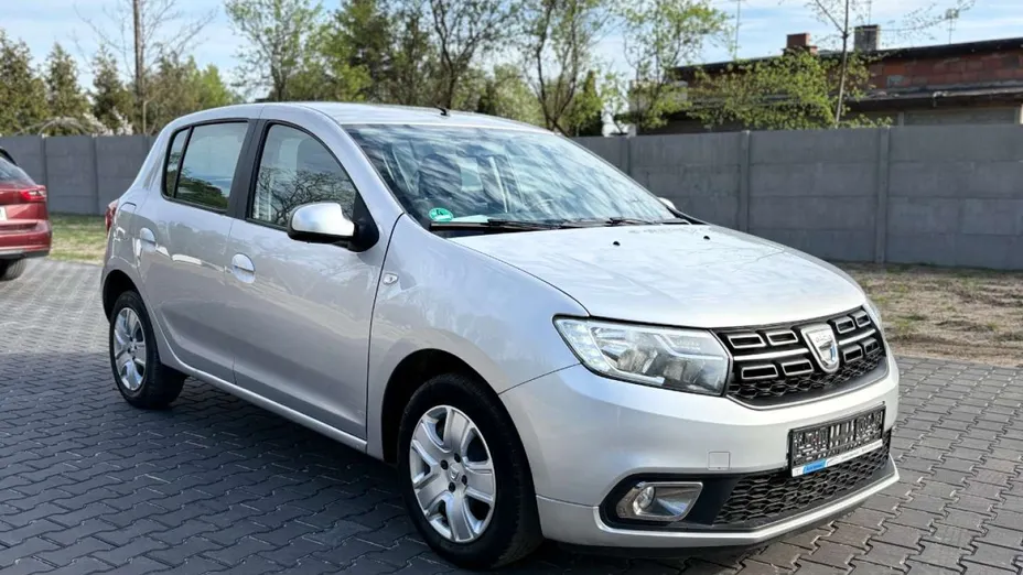DACIA Sandero -