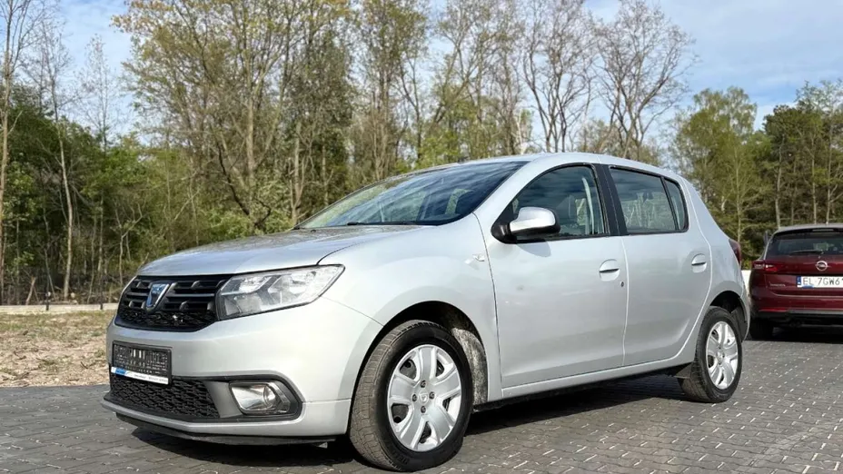 DACIA Sandero -
