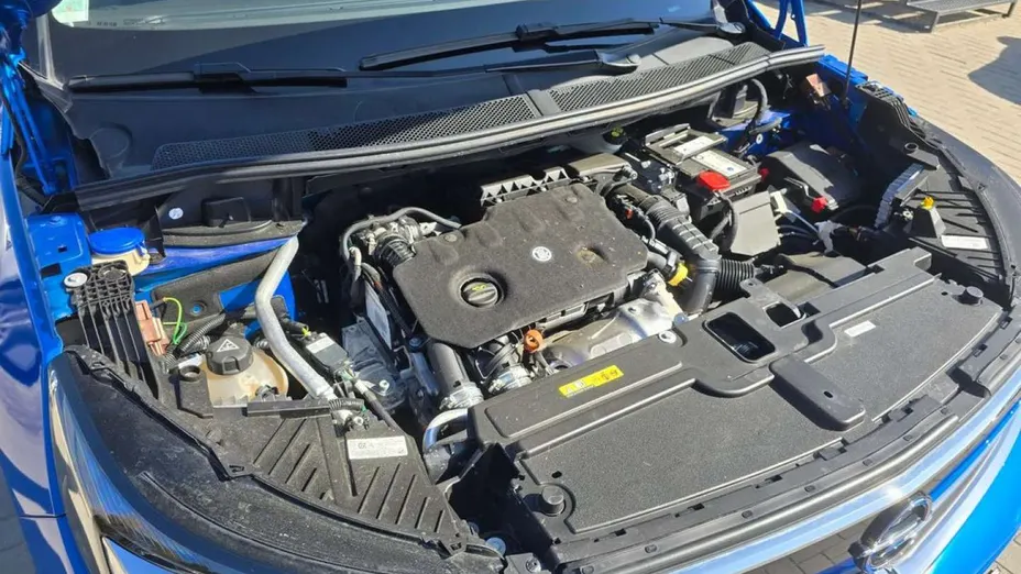 OPEL Grandland X -