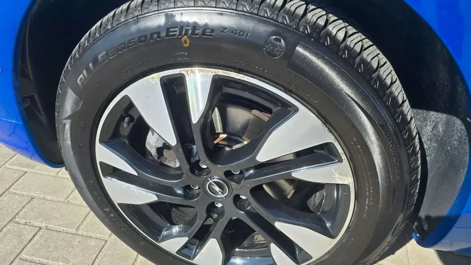 OPEL Grandland X -