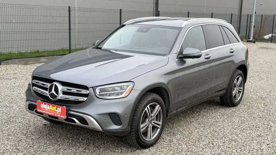 MERCEDES-BENZ GLC -