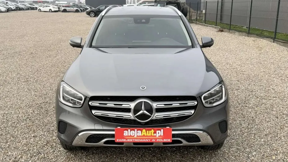 MERCEDES-BENZ GLC -