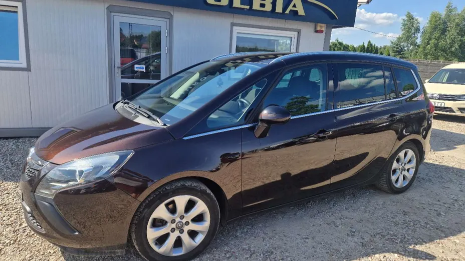 OPEL Zafira -
