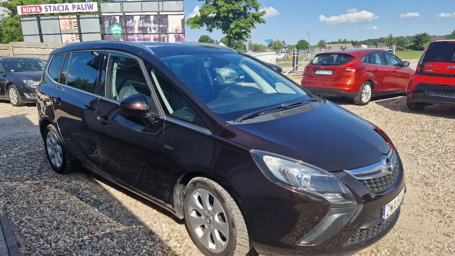 OPEL Zafira -