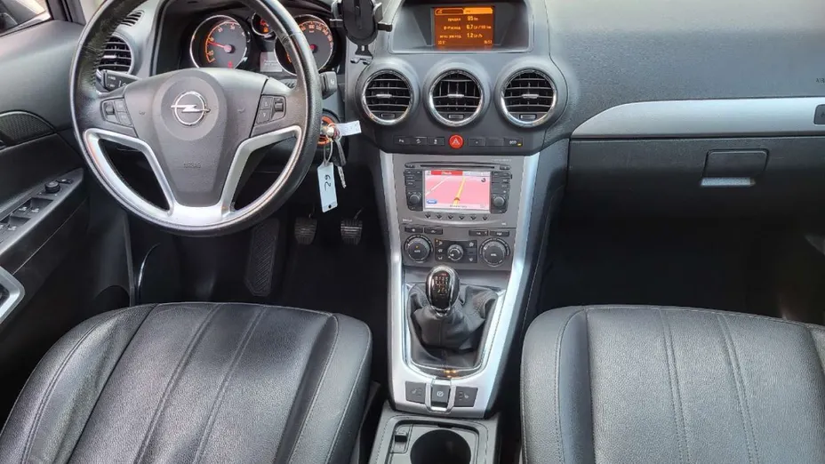 OPEL Antara -