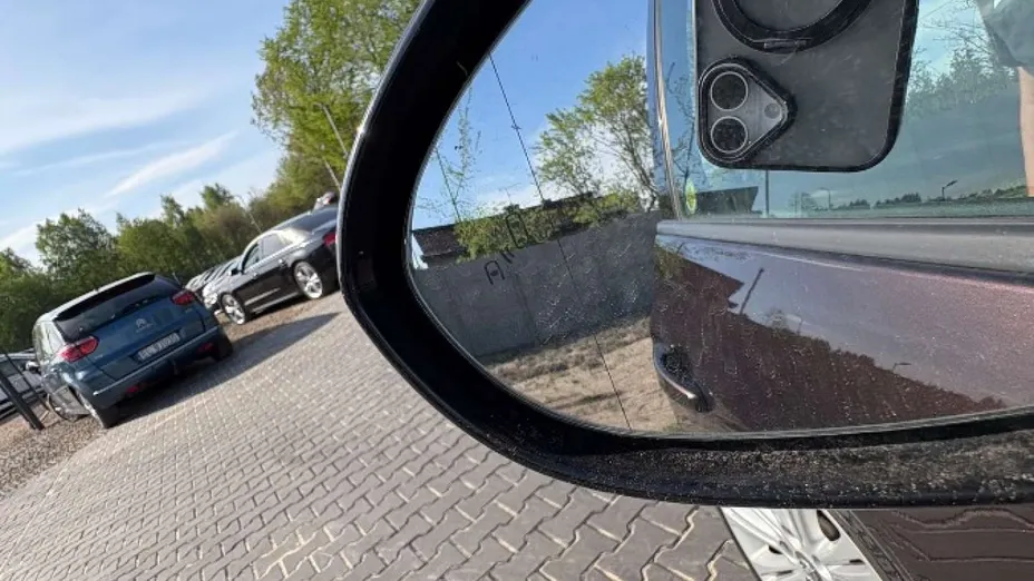 OPEL Zafira -