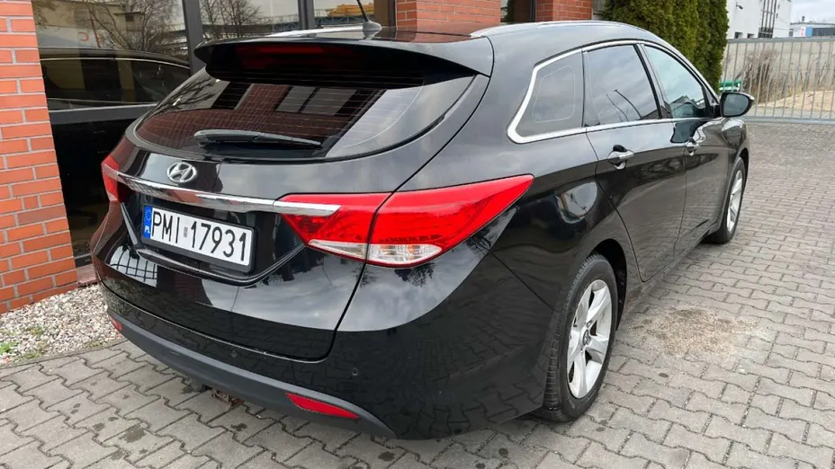 HYUNDAI i40 -