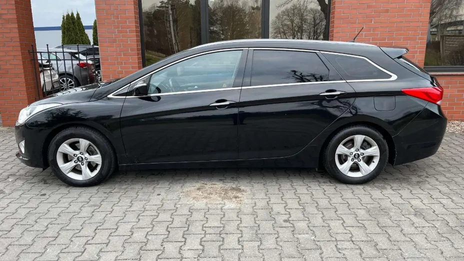 HYUNDAI i40 -