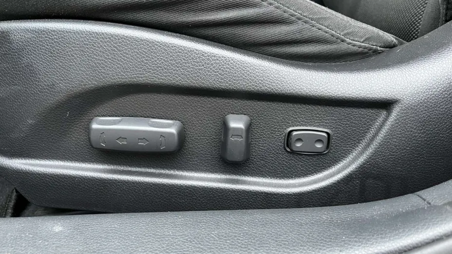 HYUNDAI i40 -
